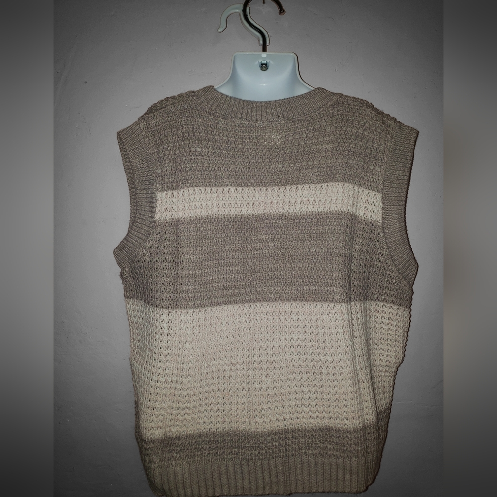 💖 Girls Striped Sweater Vest - Picture 3 of 16